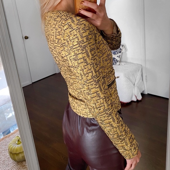 ⭐️ MANGO GOLD BLACK METALLIC BLAZER JACKET! - Picture 4 of 14